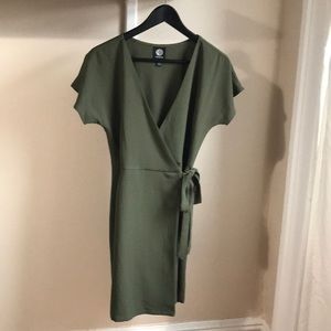 Minimalist green wrap dress